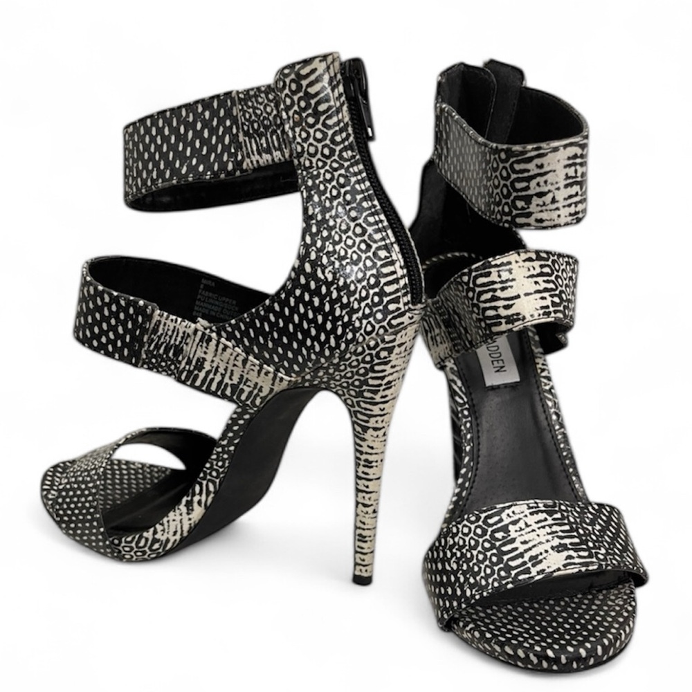 ‼️STEVEN‼️ STEVE MADDEN ULTRA SEXY‼️SNAKE PRINT HEELS‼️ NEW